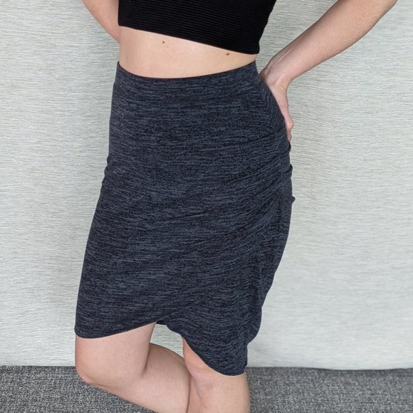 Aritzia Charcoal Trya Skirt - Picture 2 of 6